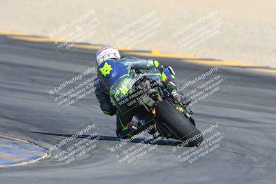 media/Dec-05-2024-Racers Edge (Thu) [[e102e0690b]]/3-B Group/Session 1 Turn 8 Backside/